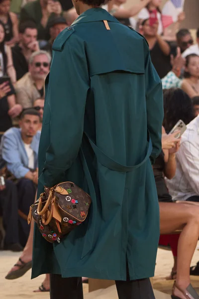 Look 67